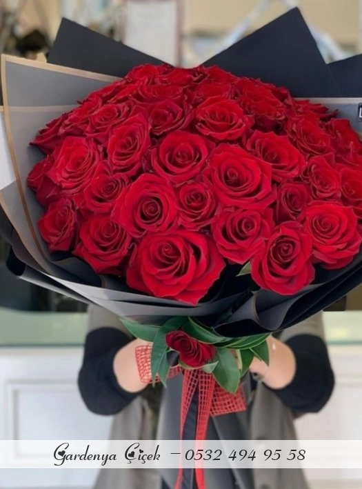 41 Adet Ital Kırmızı Güller Buket