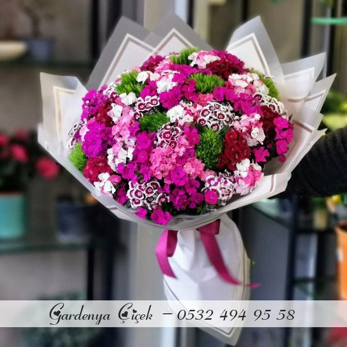 Renkli Hüsnu Yusuf Buketi