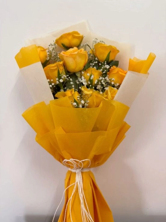 10 Adet Sarıgüller Den Olusan Mis Kokulu Buket